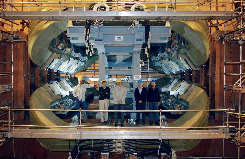 Aimants de l'expérience LHCb Aimants de l'expérience LHCb