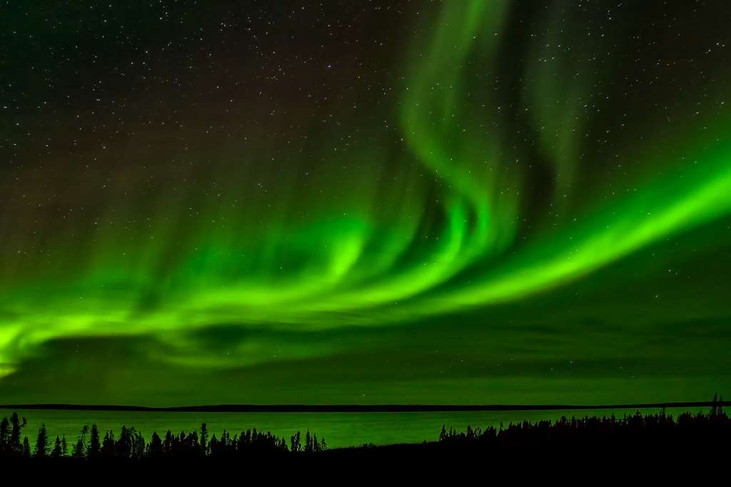 Aurore boréale aux couleurs vertes, au Canada Aurore boréale aux couleurs vertes, au Canada