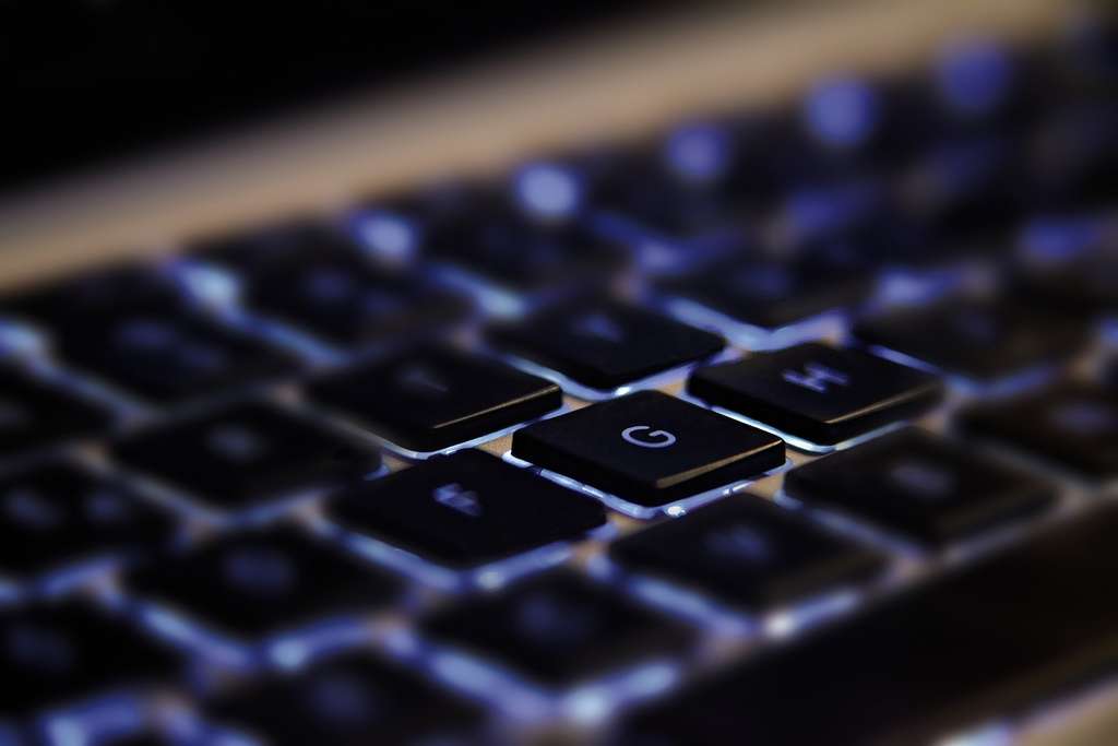 Un clavier informatique est un périphérique de suite reconnu par le système d'exploitation de l'ordinateur grâce à la technologie Plug and play. © Pixies, Pixabay
