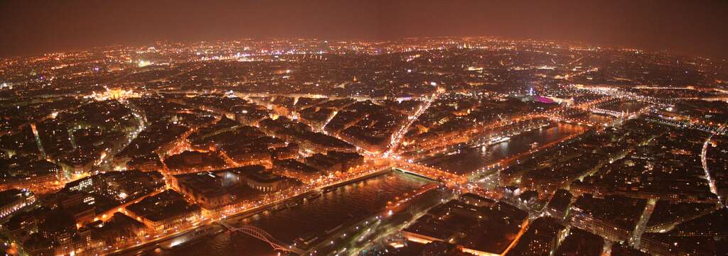 Paris, la Ville Lumière