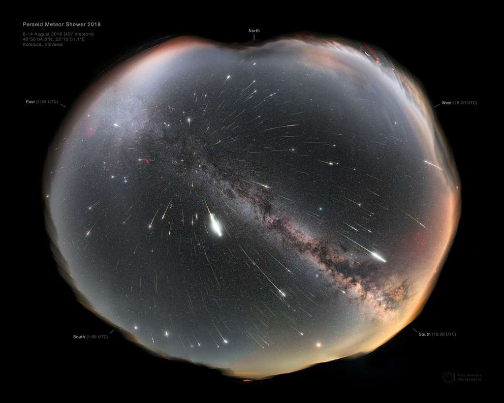 Superbe photo composite de la pluie d'étoiles filantes des Perséides. © Petr Horálek, Apod (Nasa)