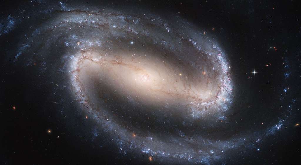 La galaxie spirale barrée NGC 1300 La galaxie spirale barrée NGC 1300