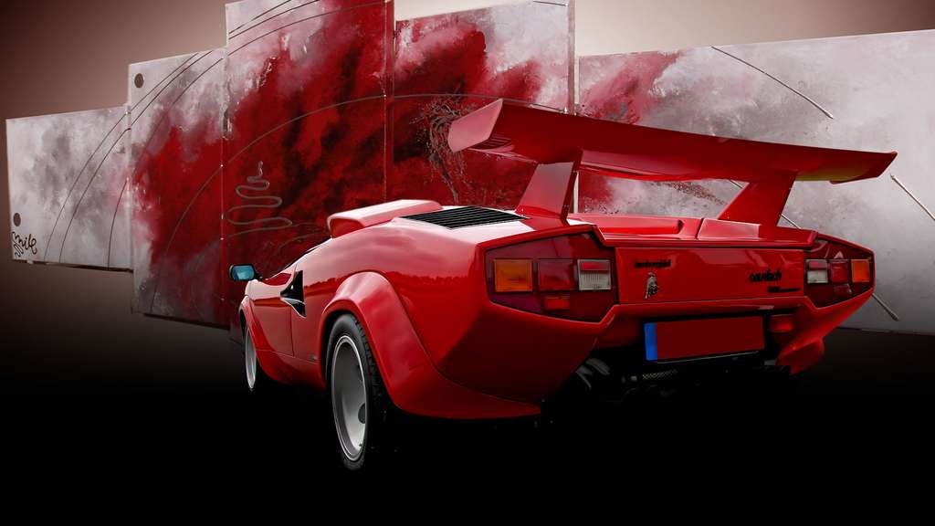 La Lamborghini Countach et son moteur V12 La Lamborghini Countach et son moteur V12
