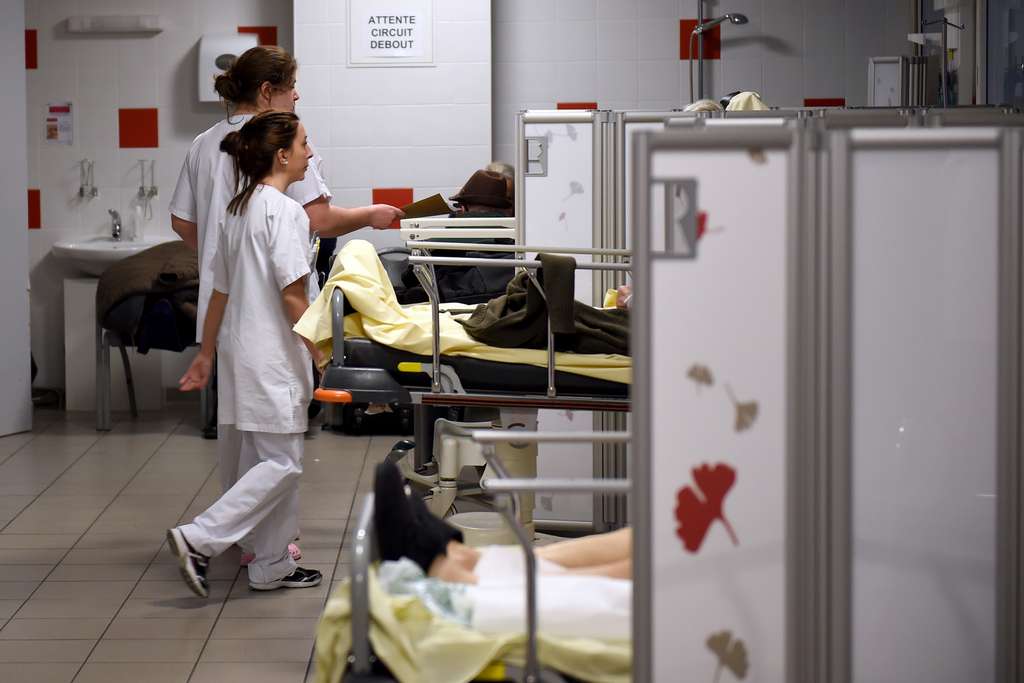 Le ton monte chez les médecins qui réclament un confinement « total et absolu ». © Guillaume Souvant, AFP