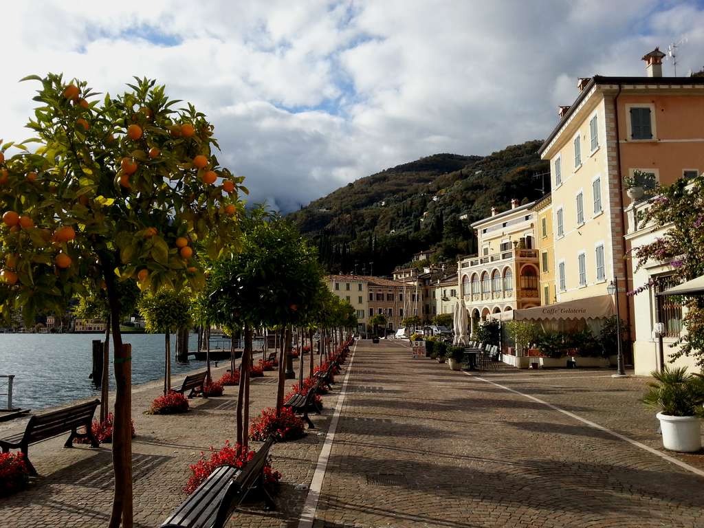 Les ruelles pittoresques de Limone sul Garda Les ruelles pittoresques de Limone sul Garda