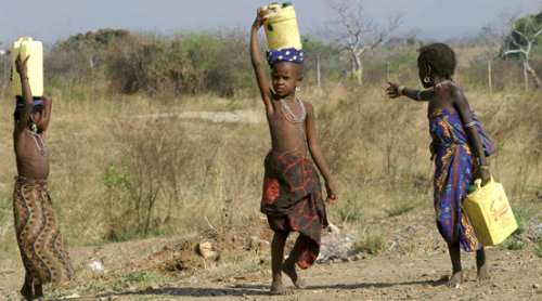 Les changements climatiques sont devenus la première cause responsable des migrations humaines, notamment en Afrique où des sécheresses durables se sont installées. © Unitar