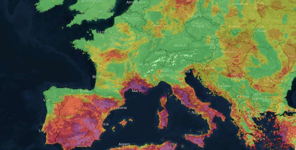 En violet, le risque d'incendie "extrême" sur le sud-est de la France et en Europe du Sud. © Copernicus