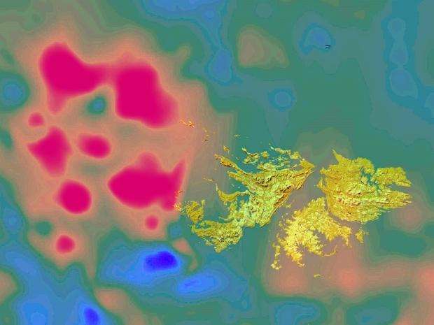 Sur cette carte des reliefs, on reconnaît en jaune les îles Malouines. La dépression suspectée d’être un bassin d’impact est en rose. © National Centers for Environmental Information