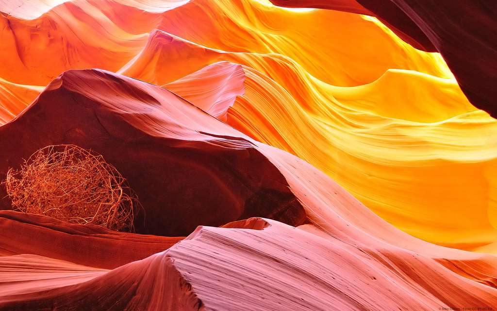 Le canyon de l’Antilope et ses couleurs étincelantes Le canyon de l’Antilope et ses couleurs étincelantes