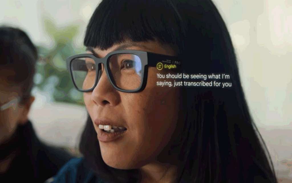 Les lunettes de réalité augmentée de Google traduisent en temps réel. © Google