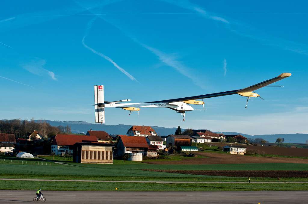 Le premier vol d'essai du Solar Impulse a eu lieu le 6 avril 2011. © Solar Impulse, Jean Revillard, rezo.ch