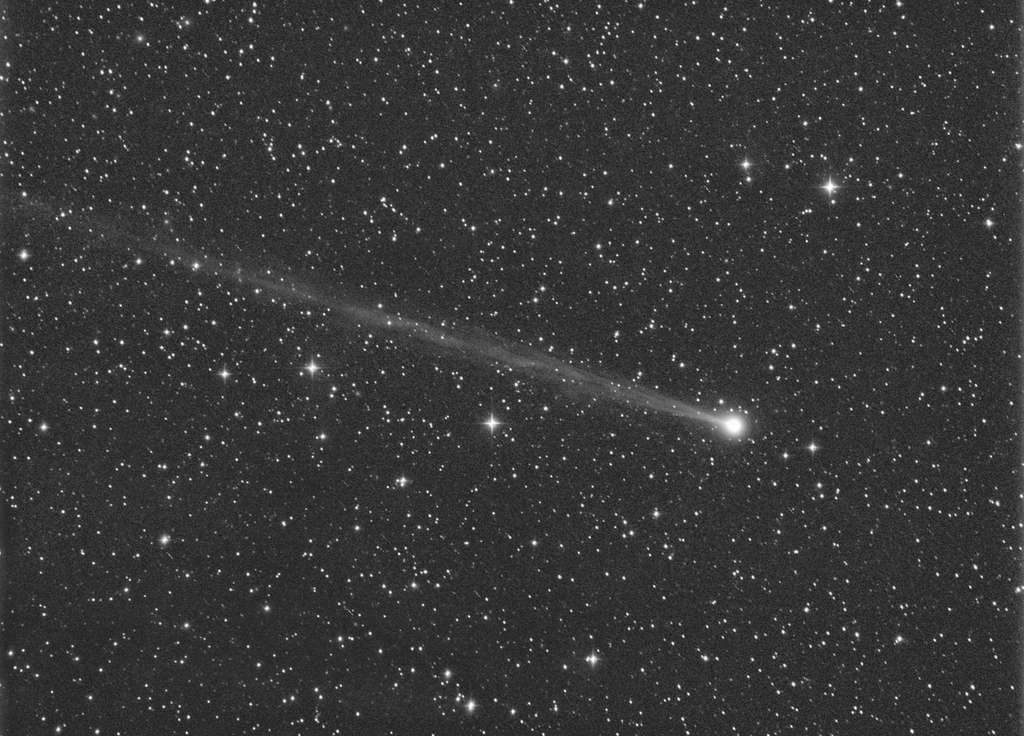 La comète 45P/Honda-Mrkos-Pajdusakova photographiée le 23 décembre 2016. © Michael Jäger, Spaceweather