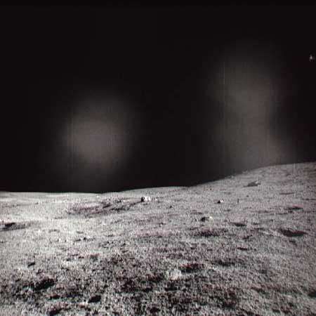Un phénomène lumineux transitoire observé par l'équipage d'Apollo XIV (Crédits : NASA)