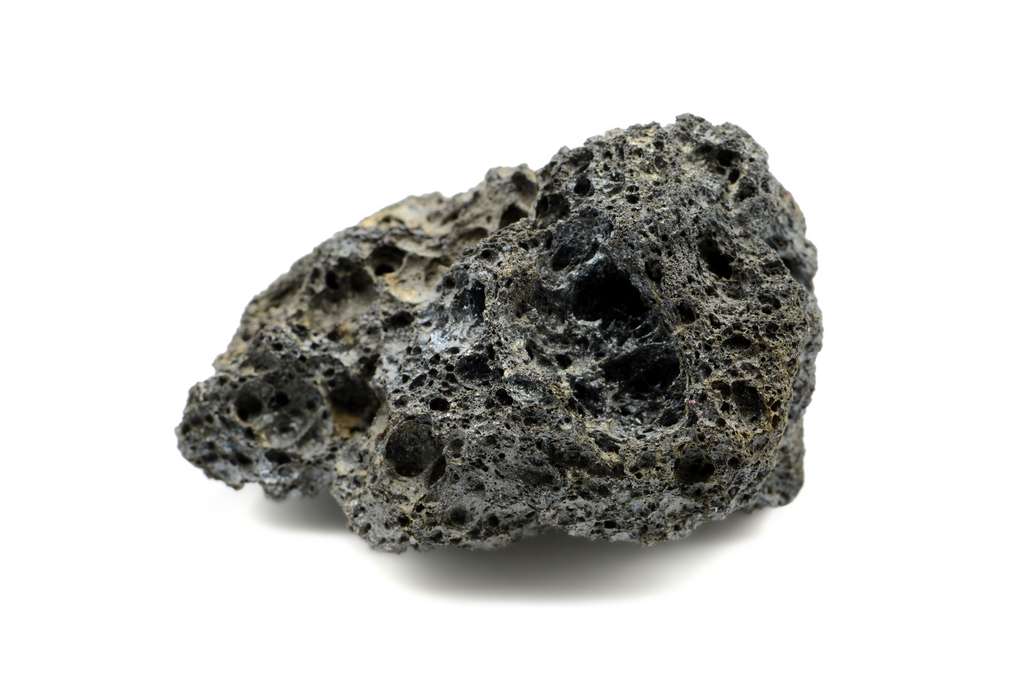 La pierre ponce est un produit de l'activité volcanique. © lcrms, Adobe Stock