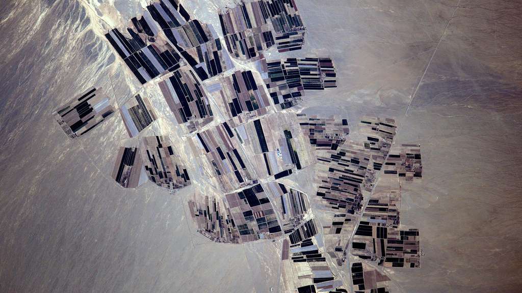L'Ouzbékistan vu de l'espace L'Ouzbékistan vu de l'espace