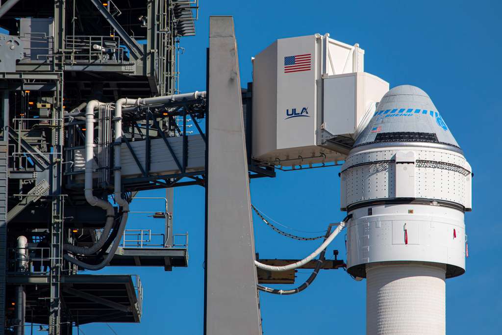 Le système de lancement habité de Boeing, formé du lanceur Atlas 5 et de la capsule Starliner, sur son pas de tir de Cap Canaveral. © Nasa, Frank Michaux