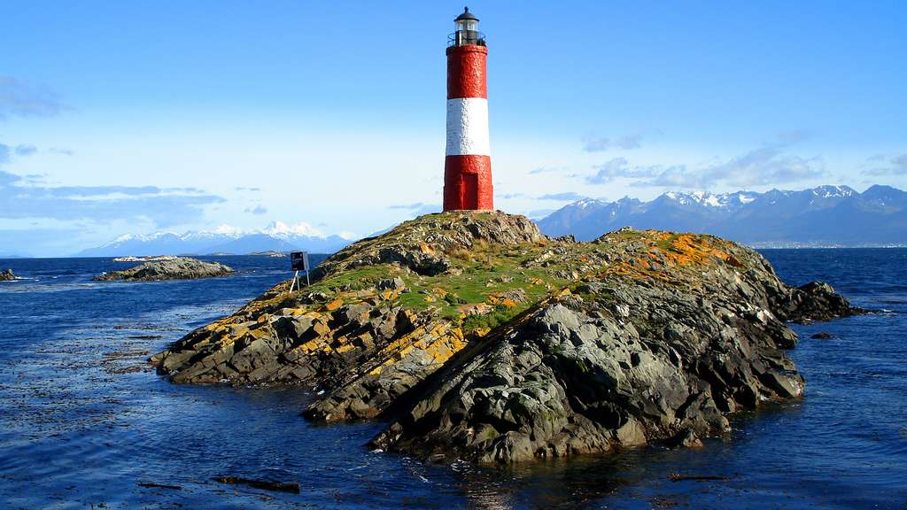 Le phare Les Éclaireurs Le phare Les Éclaireurs