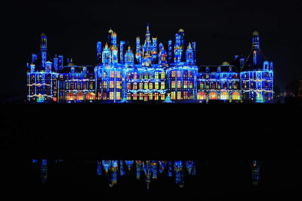 Le château de Chambord illuminé pour Noël Le château de Chambord illuminé pour Noël