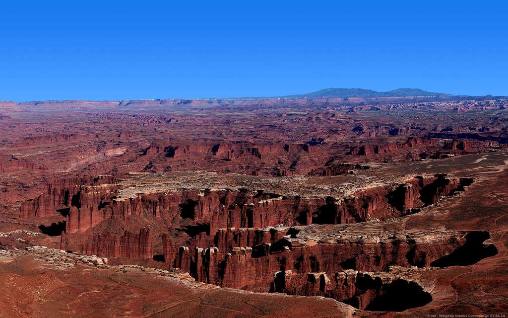 Le parc national de Canyonlands, emblématique de l'Ouest américain Le parc national de Canyonlands, emblématique de l'Ouest américain