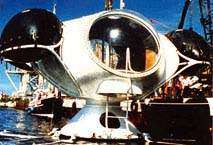Galathée, mise à l'eau en 1977, est la première expérience d'installation durable dans la mer. D'autres réalisations suivront, comme l'Hippocampe, en 1982. Jacques Rougerie et Henri-Germain Delauze (fondateur de la Comex) y passeront Noël. © Jacques Rougerie Galathée, mise à l'eau en 1977, est la première expérience d'installation durable dans la mer. D'autres réalisations suivront, comme l'Hippocampe, en 1982. Jacques Rougerie et Henri-Germain Delauze (fondateur de la Comex) y passeront Noël. © Jacques Rougerie