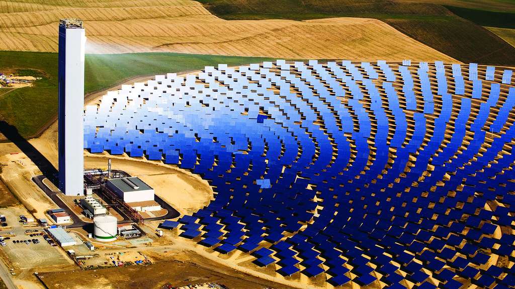 La centrale au sol Germasolar, près de Séville La centrale au sol Germasolar, près de Séville