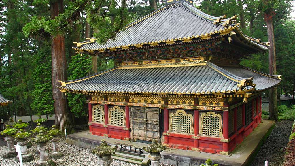 Nikkō et la forêt sacrée Nikkō et la forêt sacrée