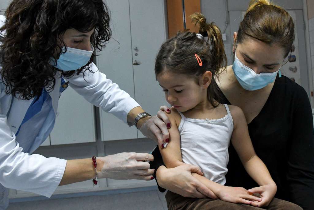  Selon l'OMS et l'Unicef, les conditions sont propices pour une recrudescence de graves épidémies de maladies que la vaccination peut éviter. © Savo Prelevic, AFP