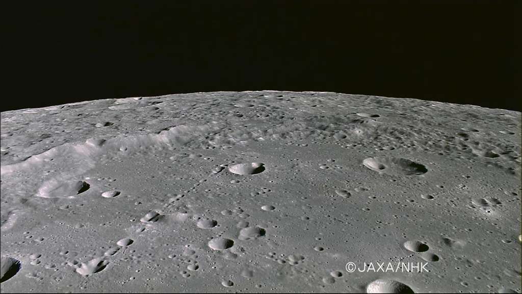 Photo du cratère Mendeleev, sur la Lune Photo du cratère Mendeleev, sur la Lune