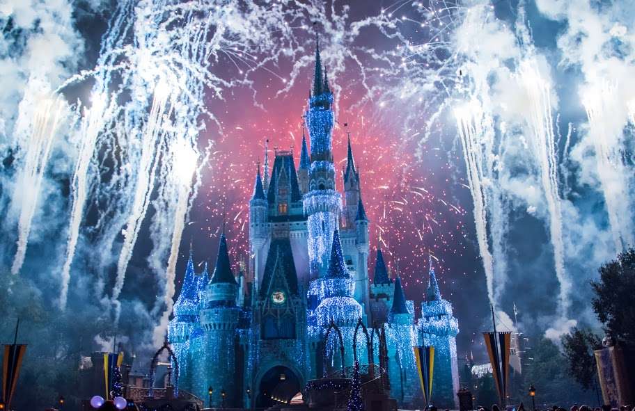 Photo Feu D Artifice Pour Noel Au Walt Disney World Resort En Floride