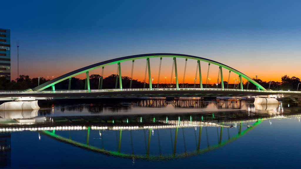 Le Main Street Bridge de Columbus Le Main Street Bridge de Columbus