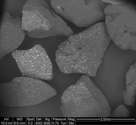 Le charbon actif, un absorbant moléculaire. © Charbon actif.