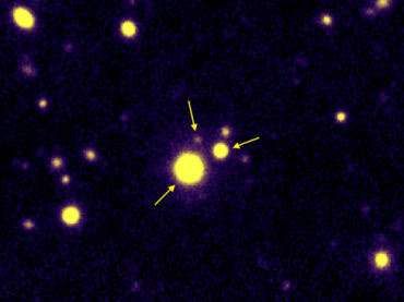 Triple quasars observés par les astronomes de l'ESO © S. G. Djorgovski et al., Caltech and EPFL
