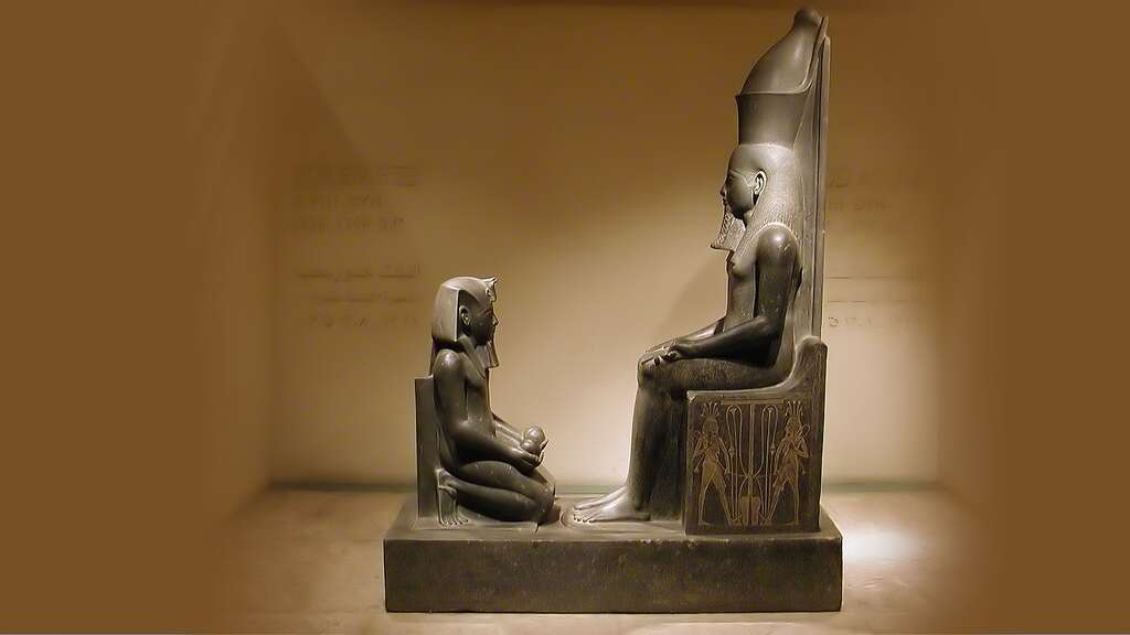 Horemheb devant le dieu Atoum Horemheb devant le dieu Atoum