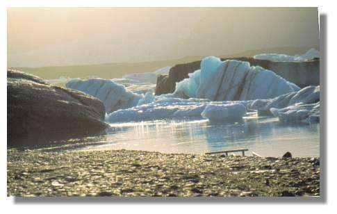 Icebergs de Jokulsarlon - Copyright photo Jacques Sintes