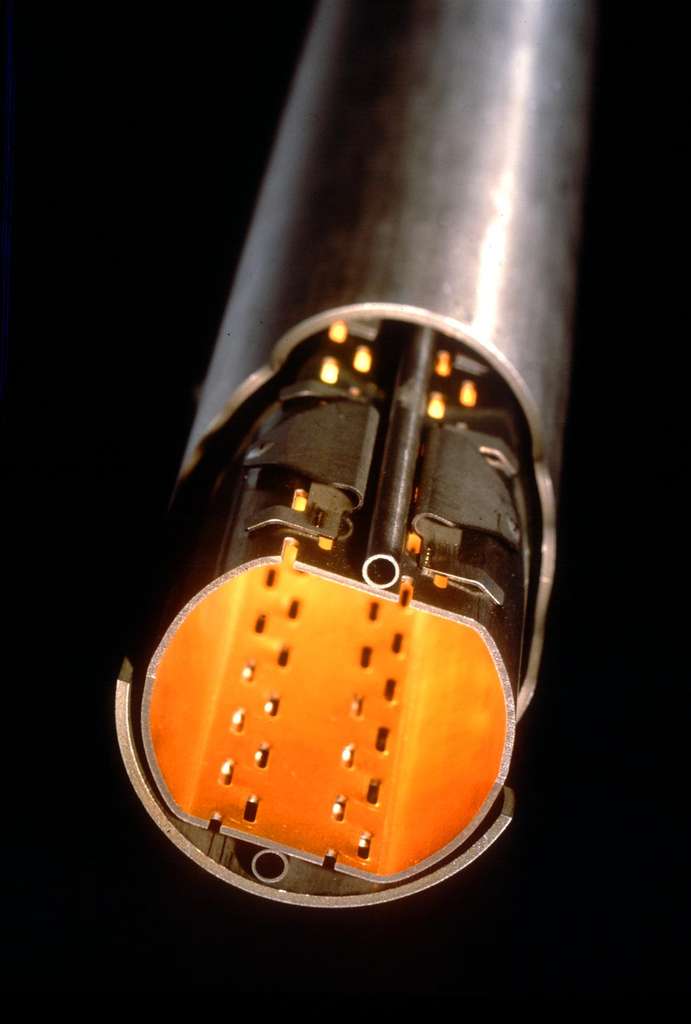 Le tube à ultra-vide du LHC Le tube à ultra-vide du LHC