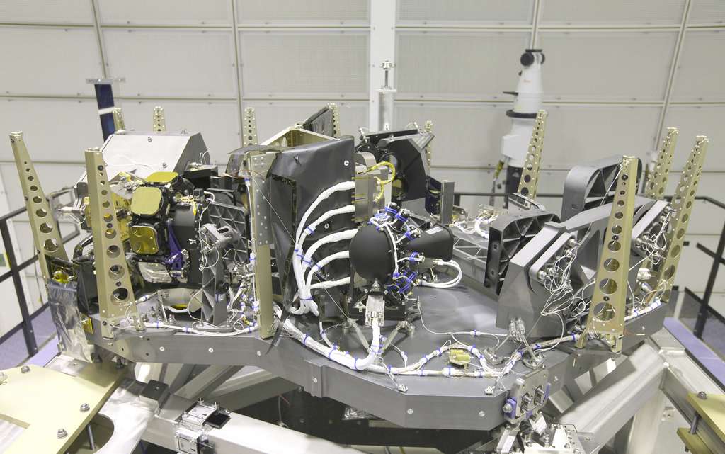 L'instrument NIRSpec développé et construit par Airbus. © Airbus