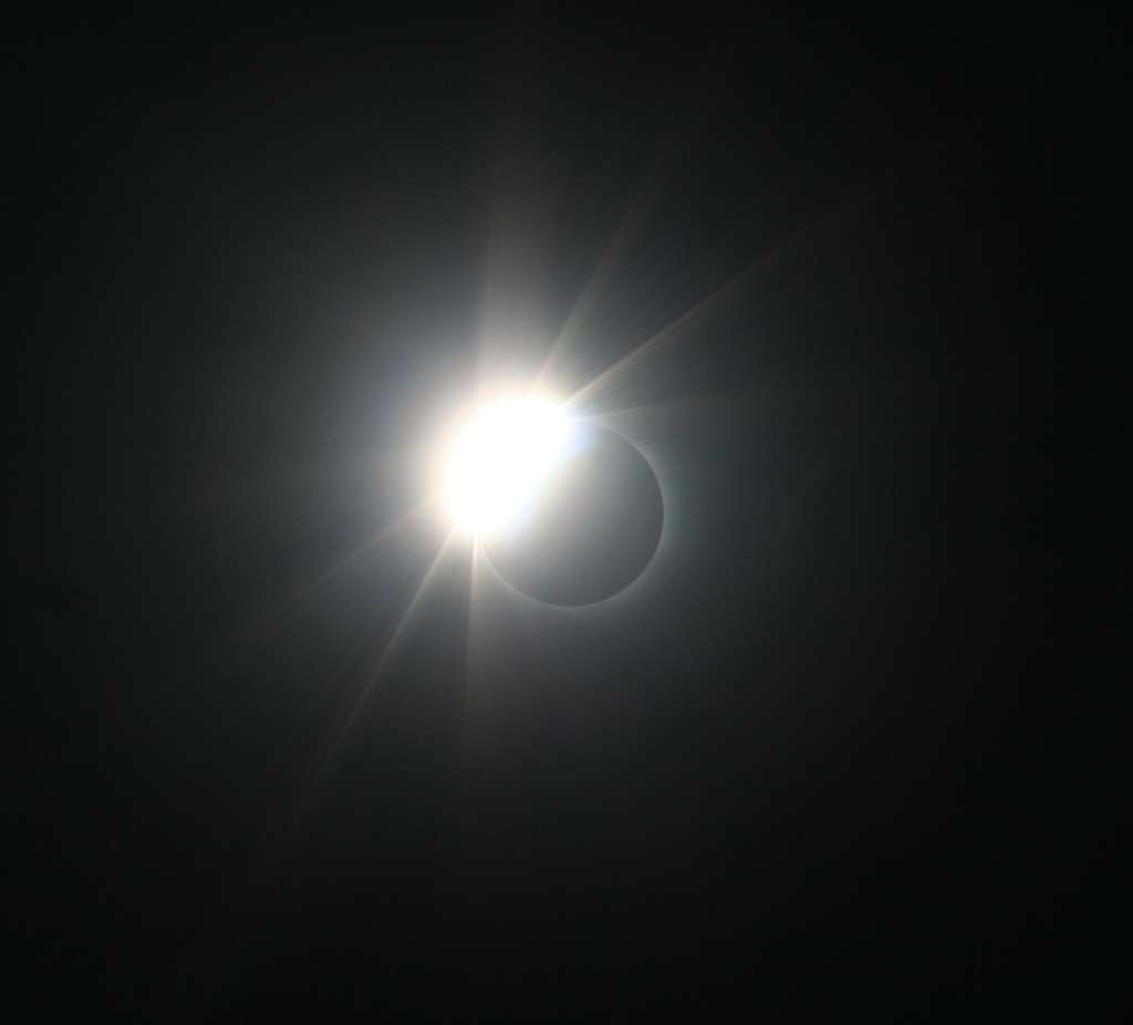 Eclipse du 29 Mars : 1 minute avant la totalité Eclipse du 29 Mars : 1 minute avant la totalité