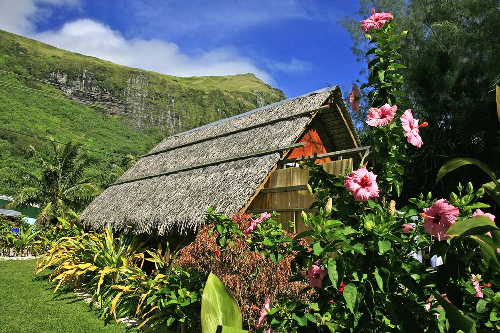 Petite pension au milieu des fleurs de Raivavae Petite pension au milieu des fleurs de Raivavae