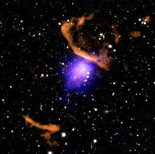 « Nous ne nous attendions pas à ça » : découverte d’un immense nuage de particules énergétiques qui défie les théories