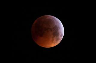 Éclipse totale de Lune du 15 au 16 mai : ce qu'il faut savoir