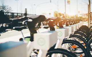 Découvrez le Wispeed C-300, un vélo électrique confortable et écologique à moins de 1000 €