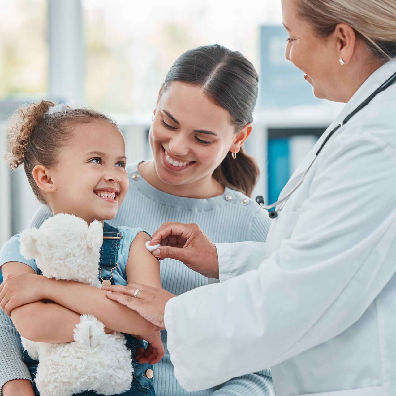 Examen du nourrisson dans les 8 jours qui suivent sa naissance