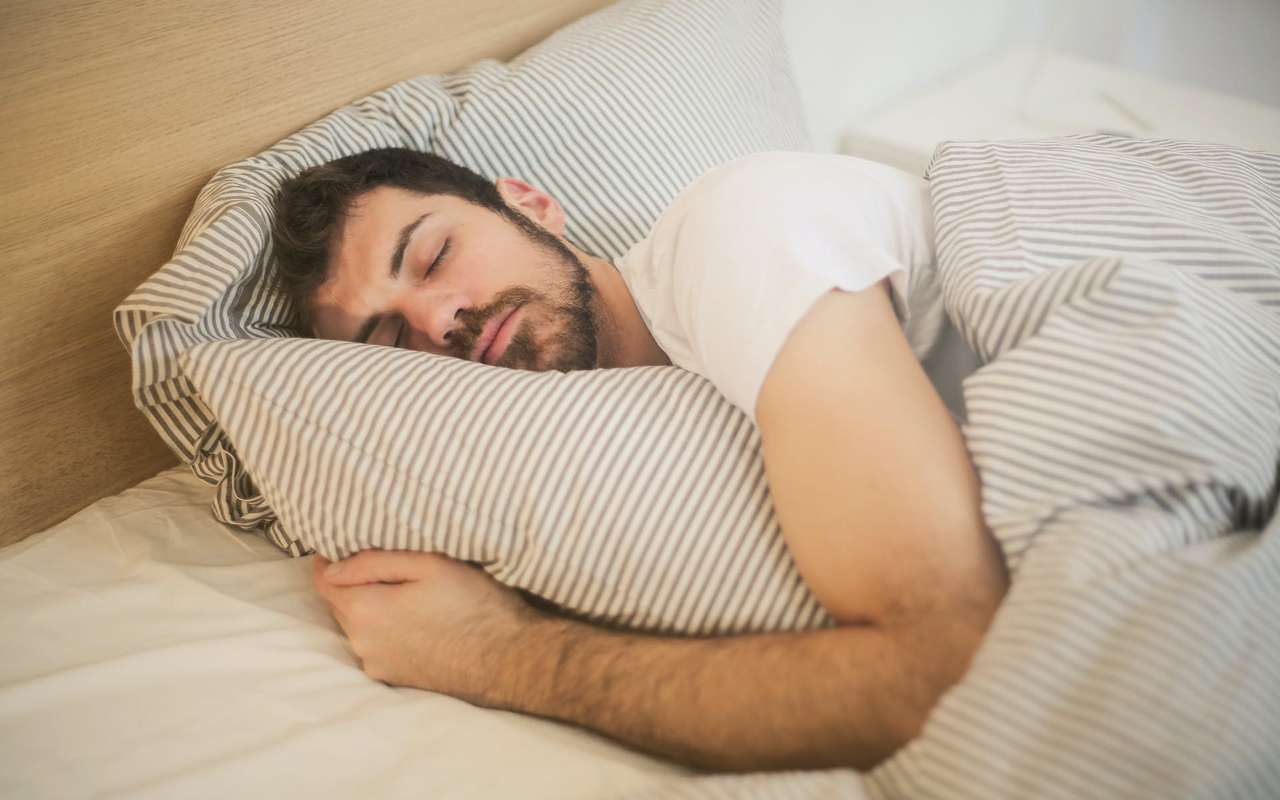 Matelas et sommeil : pourquoi bien dormir est essentiel pour la santé ?