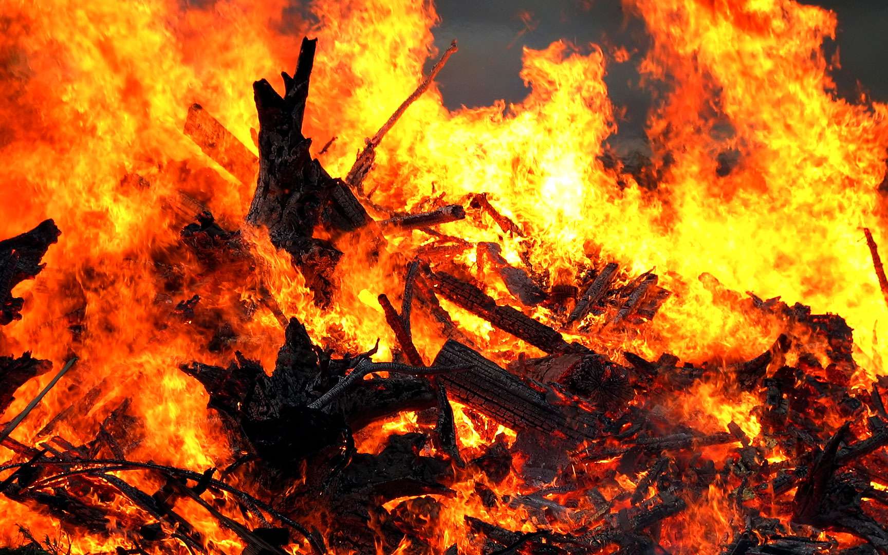 Un extincteur révolutionnaire qui souffle les flammes grâce aux infrasons