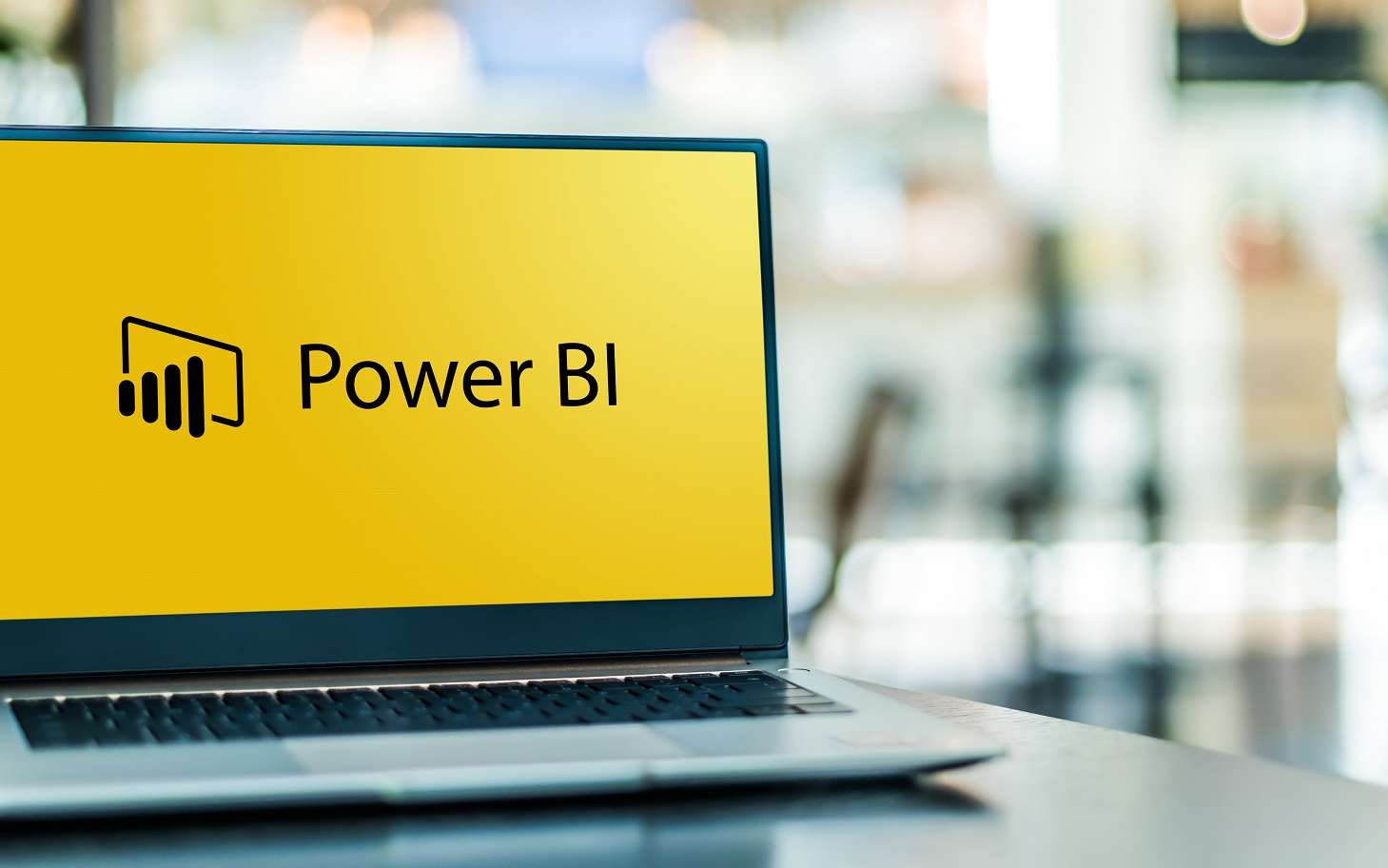 Power BI est un outil d'analyse de données à destination des data analysts ou des data scientists. © monticellllo, Adobe Stock