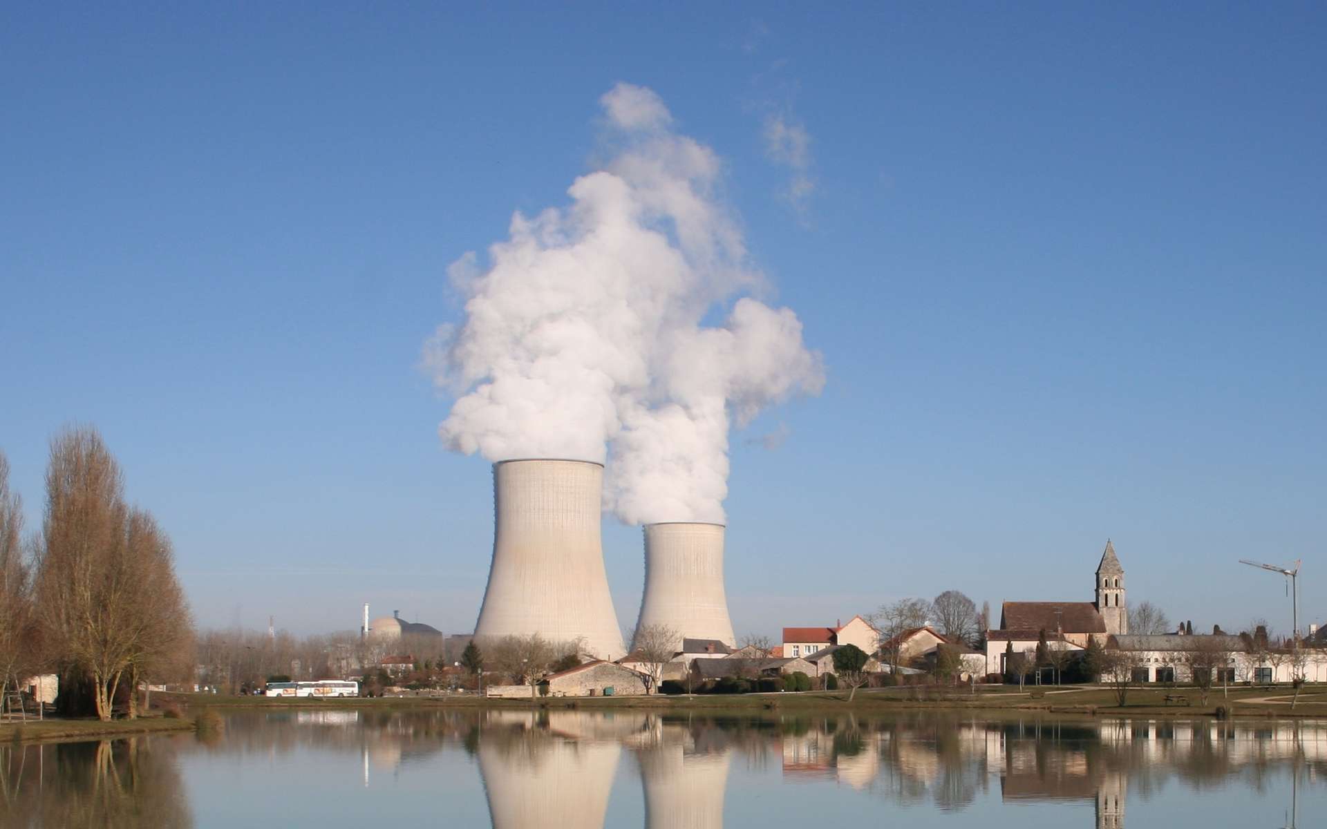 Une centrale nucléaire française va produire du tritium pour des bombes H
