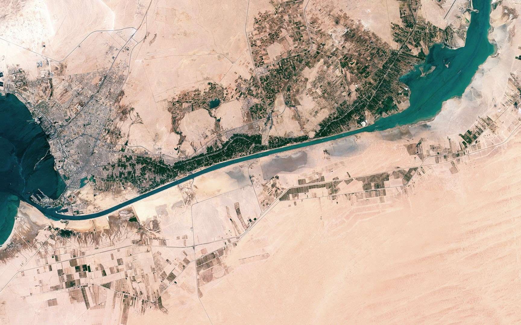 Histoire L Aventure De La Construction Du Canal De Suez