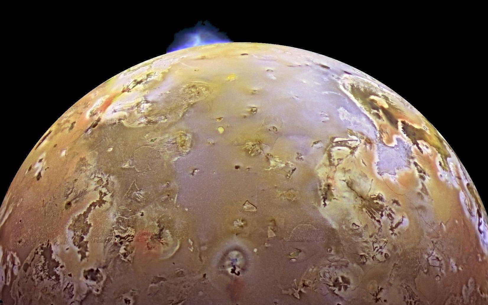 Las dunas volcánicas de Io podrían deberse a vientos de dióxido de azufre sublimados