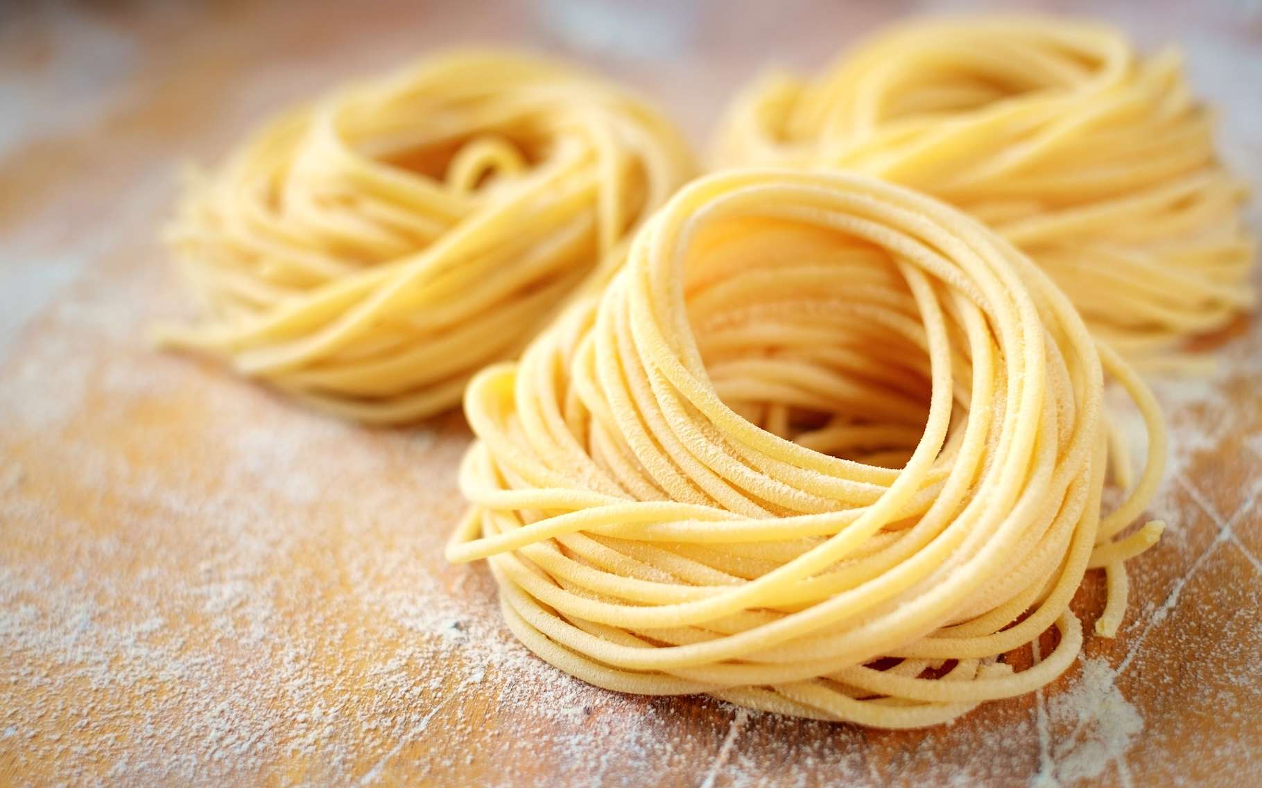 Des chimistes créent les spaghettis les plus fins du monde, mais pourquoi ?