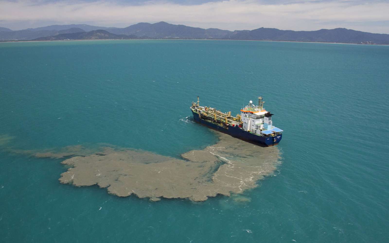 Interview : ces satellites aident à arrêter les pêcheurs illégaux et les pollueurs
